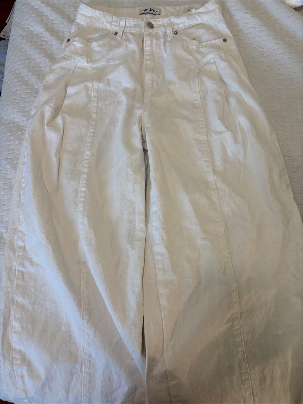 Lewkin Beggy White Denim Jeans Small